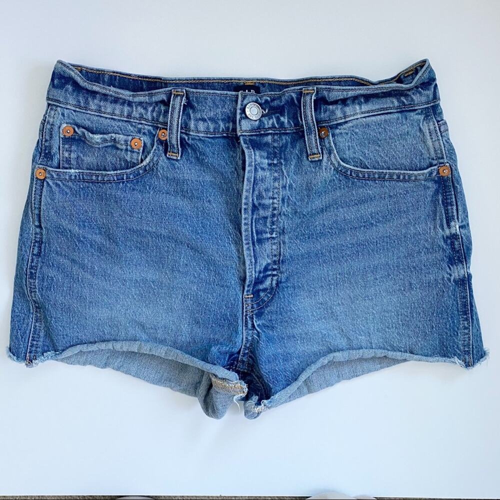 GAP Denim Medium Wash Button Fly Cheeky Shorts Size 6